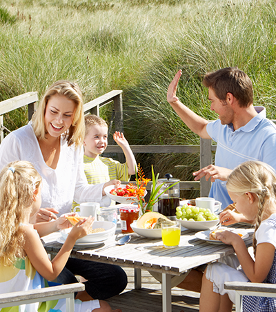 Weekend family rituals